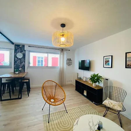 Nouveau, Hyper Centre T2 Parking Prive Apartament *